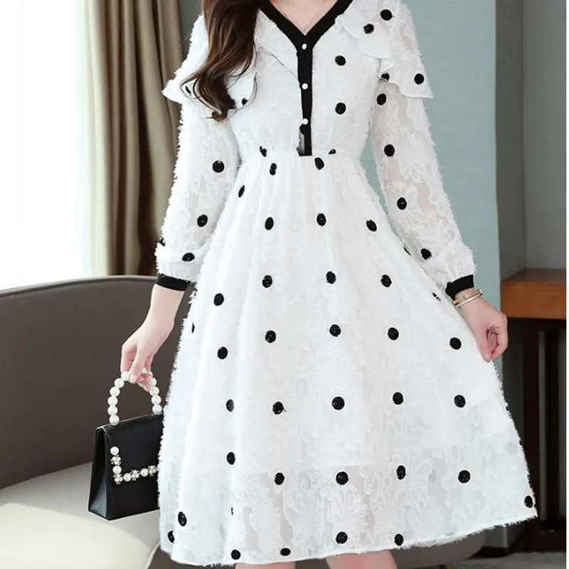 

New Fashion Long Sleeve French Dresses in Autumn and Winter of 2019