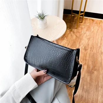

2020 Summer New Style Armpit Package Crocodile Pattern Shoulder Handbag Elegant Versatile Bag Female Mobile Phone Bag Wholesale