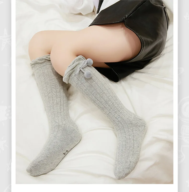 1 Pair Toddler Kid Baby Girls Socks Cute Pom Pom Autumn Winter Child Girls Socks Solid Color