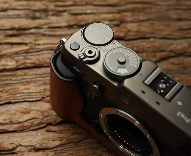 Vintage AYdgcam XPRO 3 Case Genuine Leather Camera