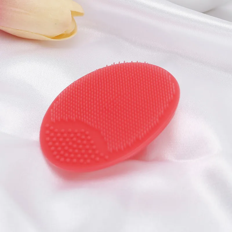 1 шт., Мягкая силиконовая Очищающая щетка для лица, для мытья лица, отшелушивающая щетка для удаления угрей, скраб для кожи, инструмент, детский шампунь - Цвет: Red