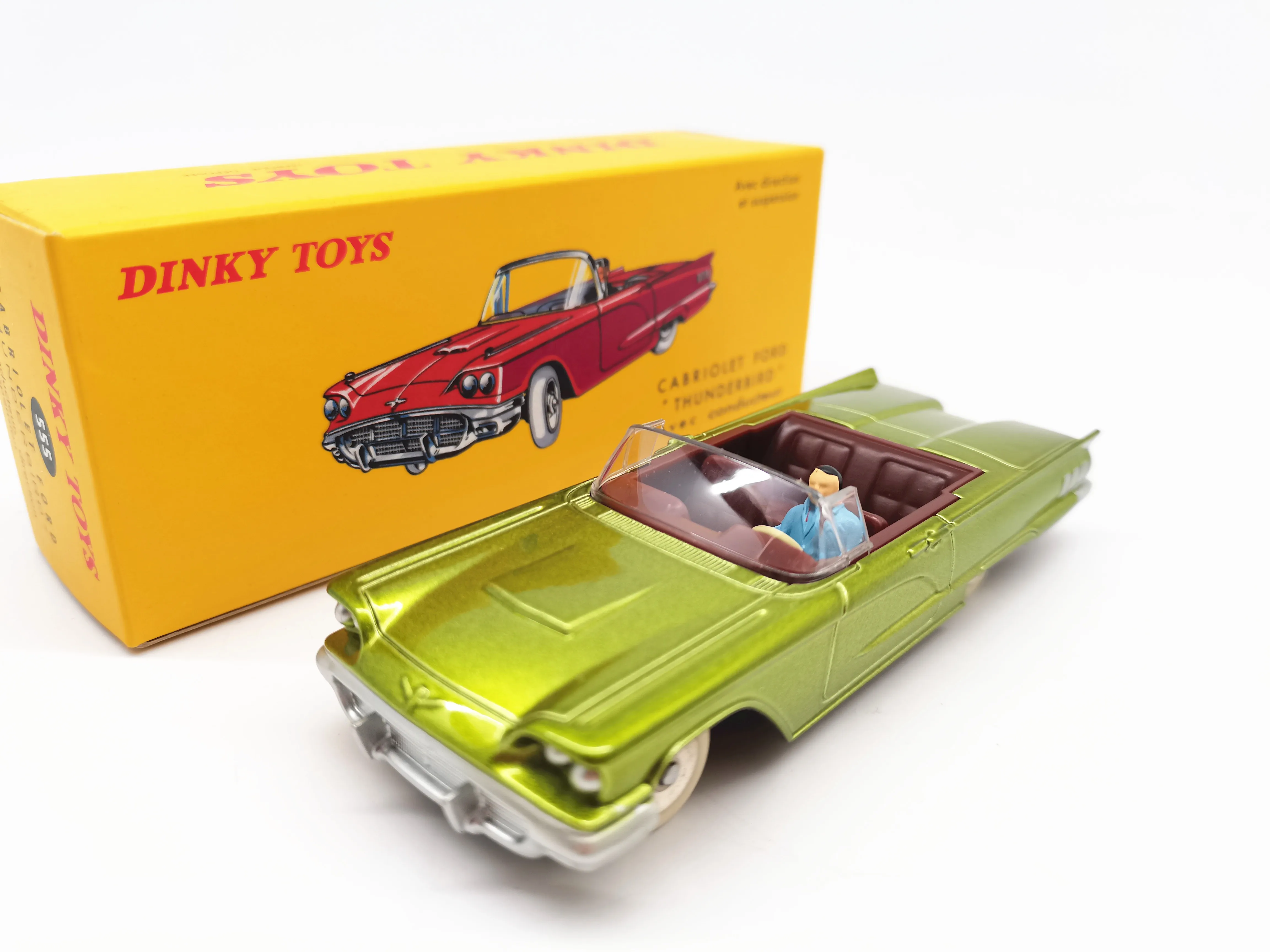 DINKY TOYS 1/43 FORD THUNDERBIRD 555/polizeidata 551/RENAU #1 |