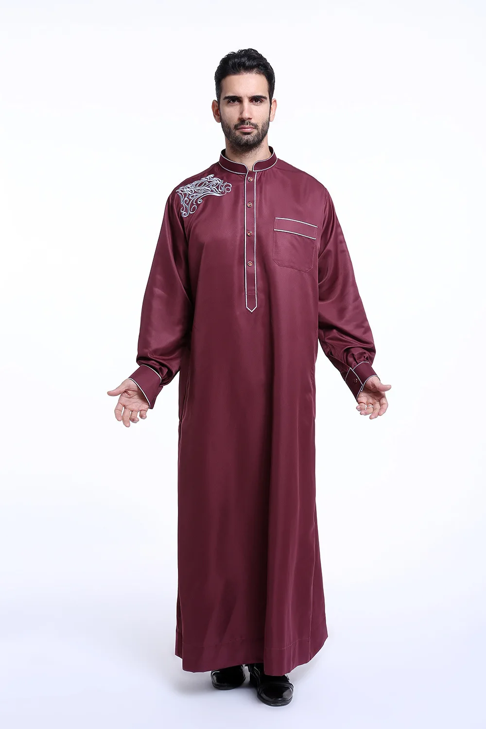 

Muslim Men Clothing India Long Sweater Middle East Arab Robes Hui Nationality Clothing Long Unlined Long Gown