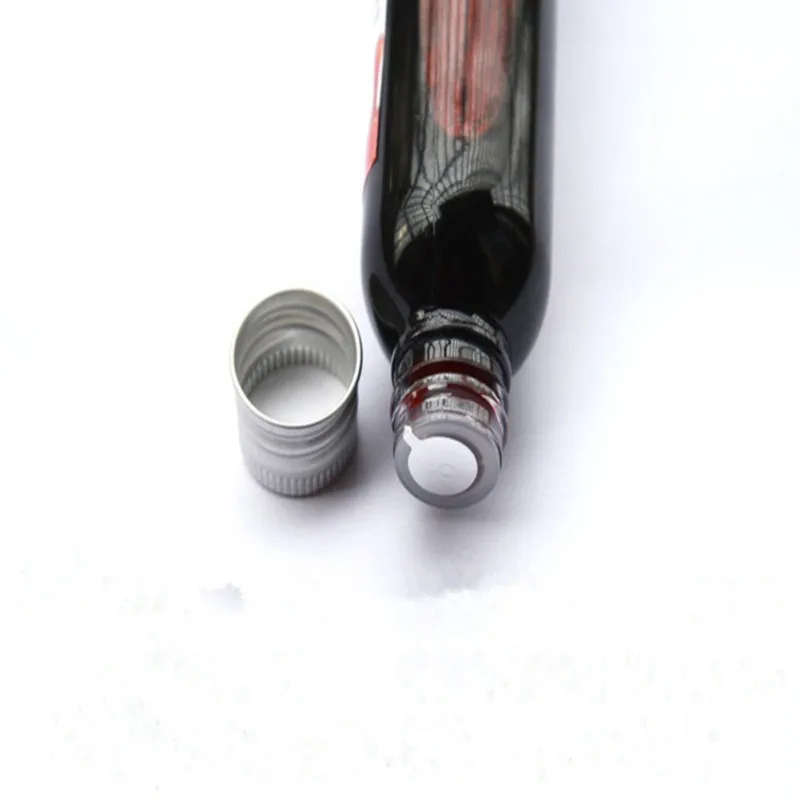 Hot-Halloween-cos-ultra-realistic-fake-blood-simulation-of-human-vampire-human-hematopoietic-props-vomiting-edible