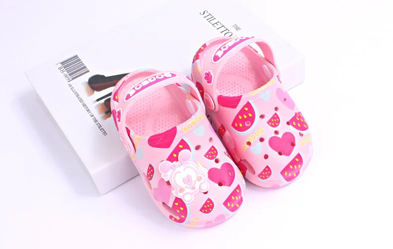Kids Slippers Children Slippers Summer New Fashion Cartoon Prints Boys Girls House Slides Outdoor Anti-skid Beach Slippers Soft