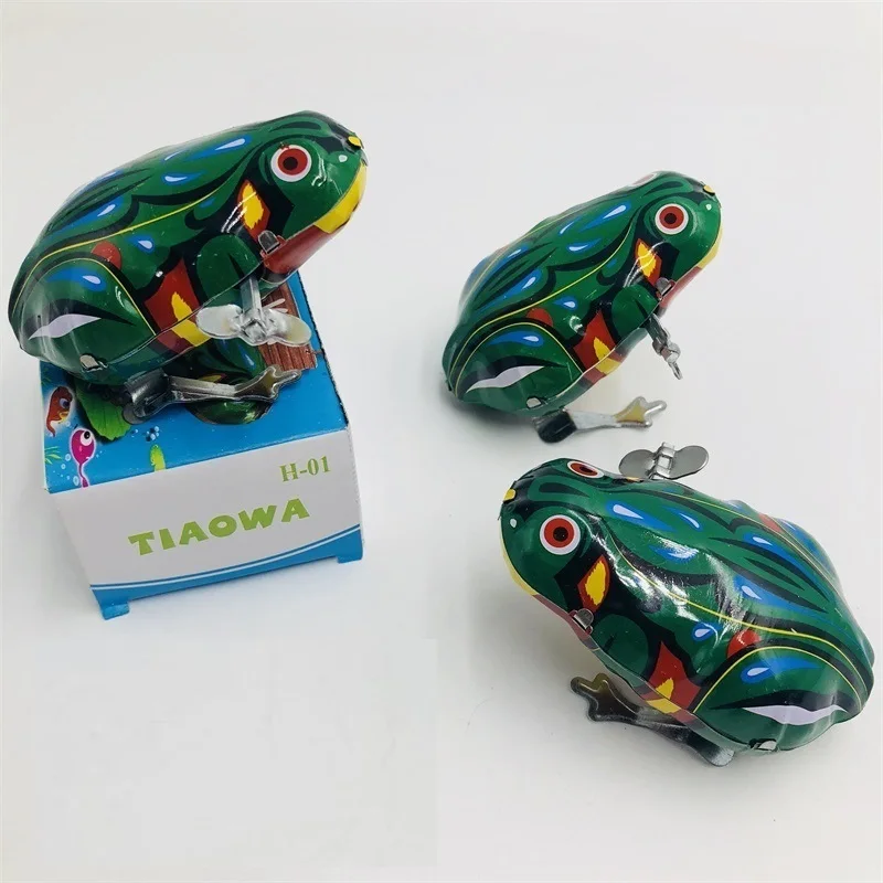 1Pcs Kids Classic Tin Wind Up Clockwork Toys Jumping Frog Rabbit Vintage Toy For Children Boys Girls Educational Retro Toys