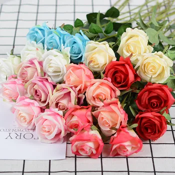 

5PCS Romantic Artificial Flowers Rose Bouquet Red White Silk Fake Flower Bride Bouquet for Wedding Decoration Valentine's Day