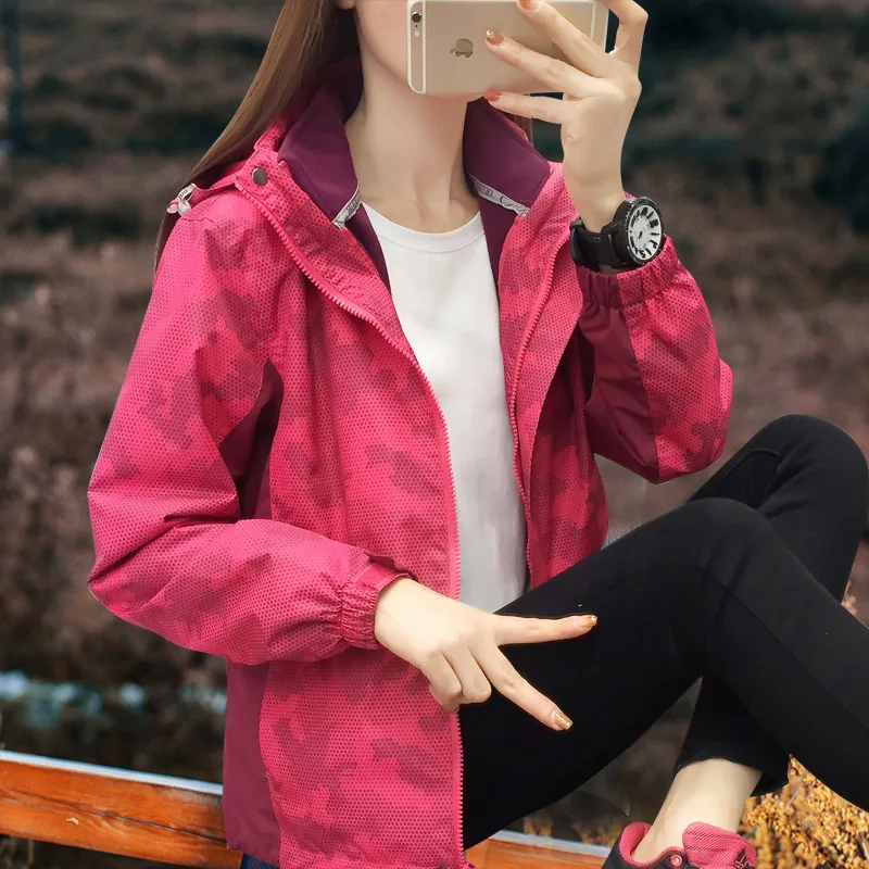 

Camel Celebrity Style Winter Style Outdoor Waterproof Jacket Men And Women Fully Heat Sealing Brushed And Thick Raincoat Jacket