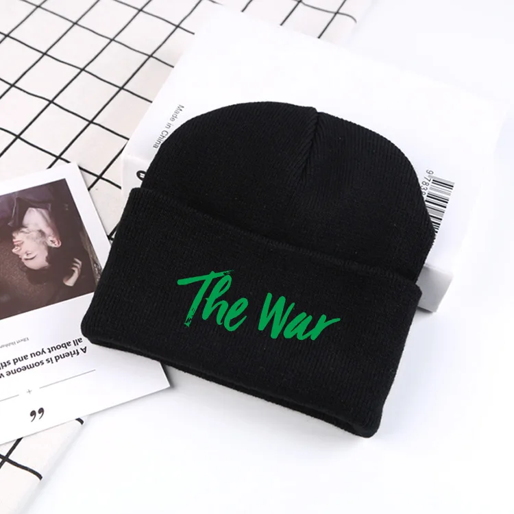 Kpop EXO Logo Skullies Beanies Winter Autumn Warm Black Woolen Hat Men Women Elastic Knitted Cap EXO Fans Gifts Drop Shipping