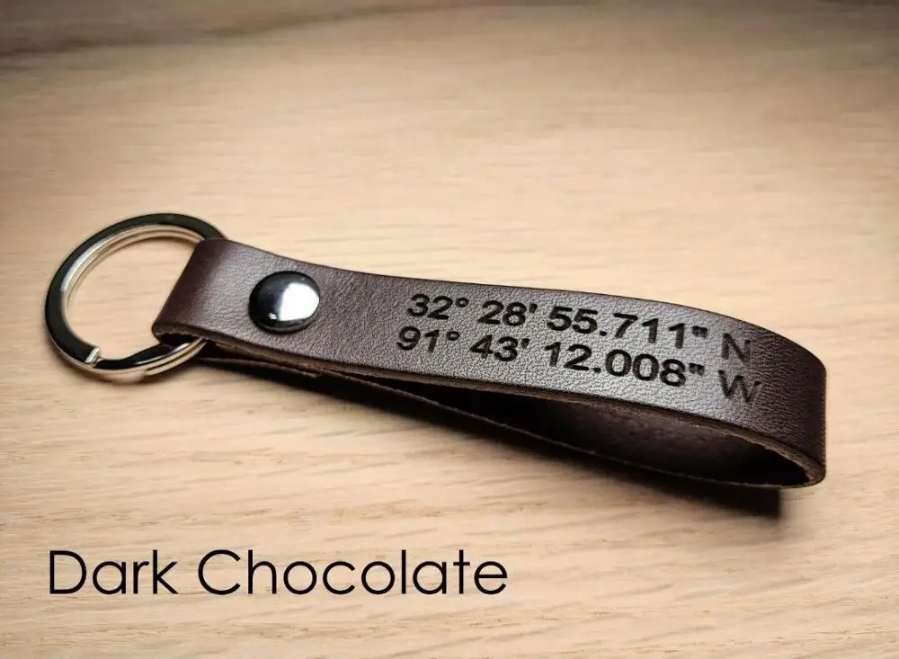Customized Keychain,Custom Leather Key chain,coordinates key chain longitude latitude keychain,Best Gift Accessoires Sleutelhangers & Keycords Sleutelhangers Personalized Leather Keychain 