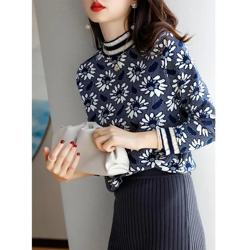 

2020 Autumn New Western style sweater all-match loose jacquard stripe half high collar long sleeve knitted base shirt top female
