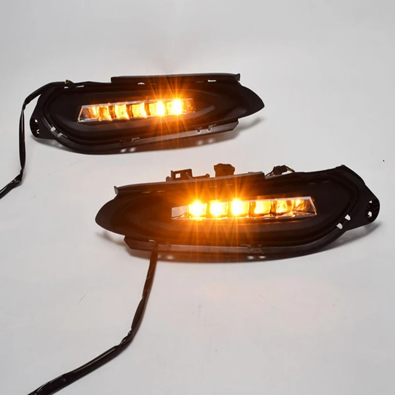 Car DRL 12V LED Car Daytime Running Light Fog Lamp with Dynamic Turn Signal for Honda HRV HR-V