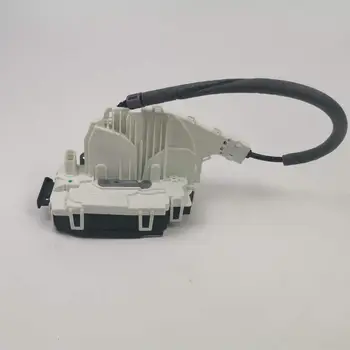 

Door Lock Actuator Front right A2047201835 A2047200635 for Benz X204 E500 C200 C180 C250 E300 C250 E350