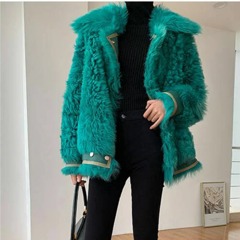 Женское зимнее короткое теплое пальто из искусственного меха с меховым воротником, пушистая куртка-парка