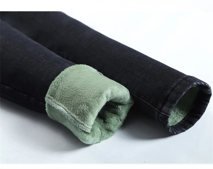 0_43_3134358559616335051