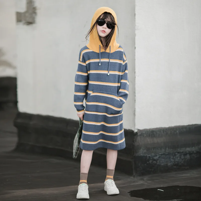 Платье для девочек Новинка года, модное осенне-зимнее длинное стильное платье для маленьких девочек элегантное Вязаное детское платье в полоску для девочек#8127