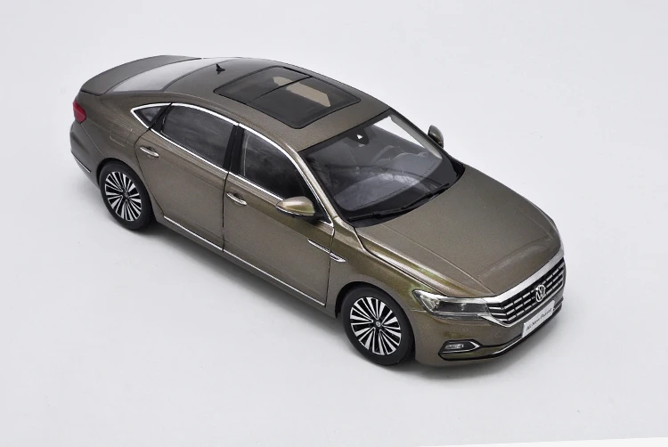 1:18 VW PASSAT литая модель автомобиля игрушки Металлическая Модель автомобиля оригинальная коробка