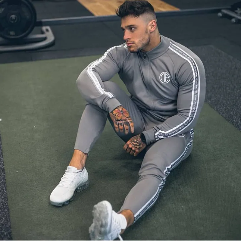 Gray Высококачественный осенний брендовый спортивный костюм мужской костюм мужские толстовки наборы мужские спортивные костюмы Спортивная одежда для бега Мужской спортивный костюм наборы - Цвет: Gray