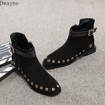 

2019 autumn and winter new women's boots round head leather rivet flat with frosted leather Martin boots female short boots