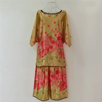 

2020 Ice Silk Loose Pajamas Suit Female Middle-aged Comfortable Breathable Thin Short-sleeved Home Wear Nightgowns