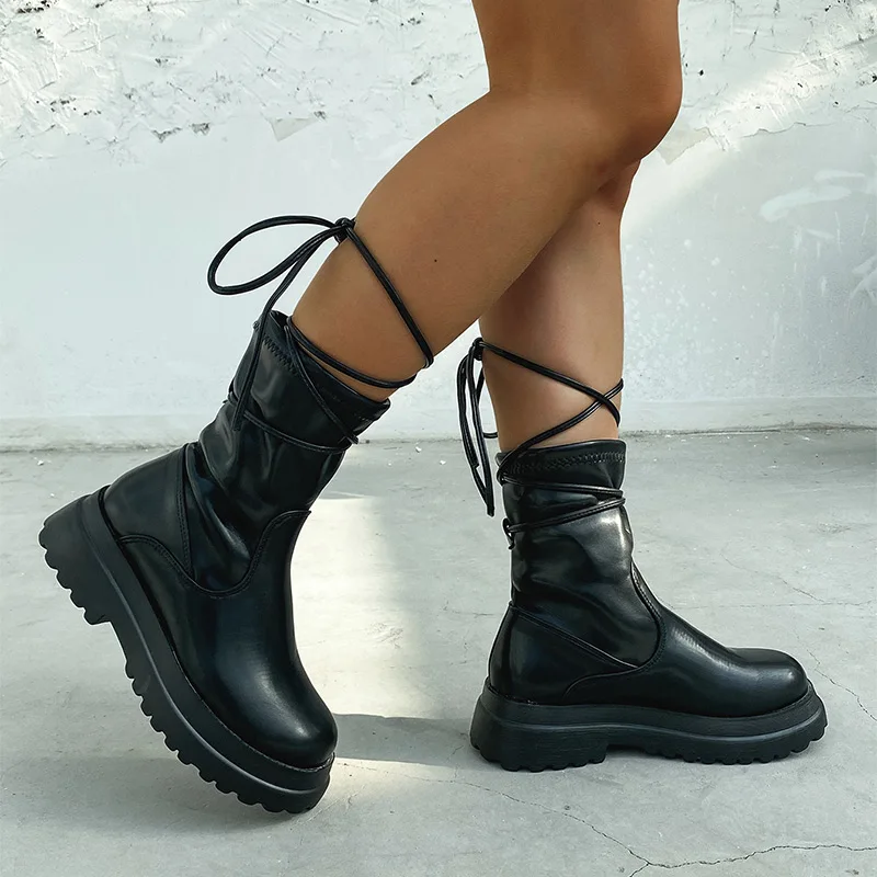 Gran oferta Botas de media pantorrilla para mujer, zapatos de plataforma de tacón grueso, botas planas atadas con Cruz para mujer, calzado de cuero PU de talla grande 43 Lnwy3jkqZeM