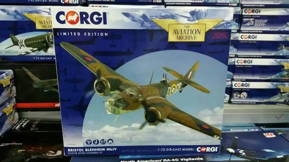 CORGI Bristol Blenheim MkIV Hughie Idwal Edwards VC Ограниченная серия 1/72 литье под давлением модель самолета