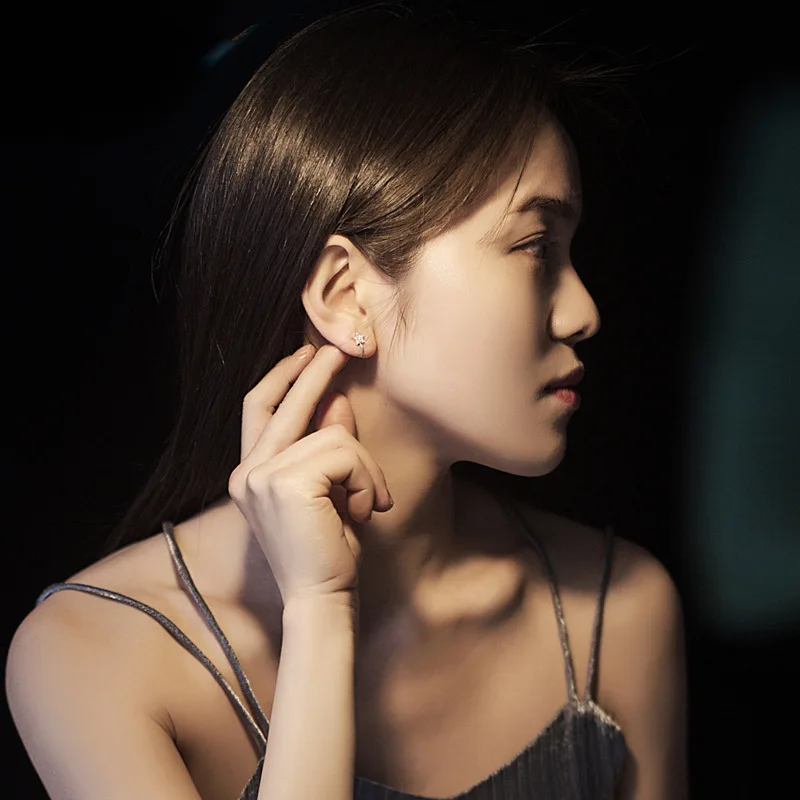 

925 Silver Painless Simple Fresh Students Cool Star Elves Clip-on Women's Pierceless Ear Stud Elegant Korean Style