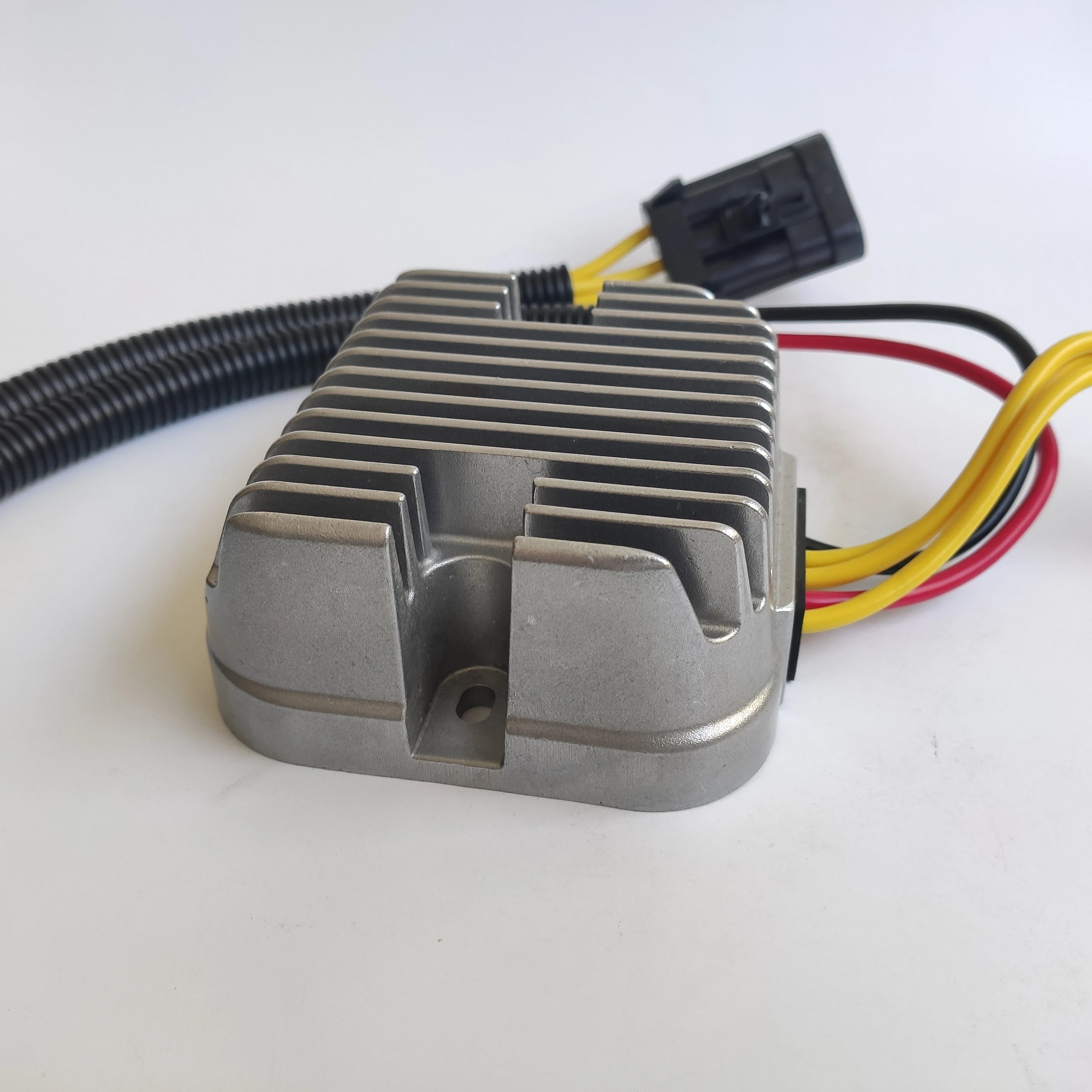 Регулятор напряжения мотоцикла выпрямитель Mosfet регулятор напряжения для Виктории 4012238 4012717 4011959 Мотоцикл Велосипед DC 12 В