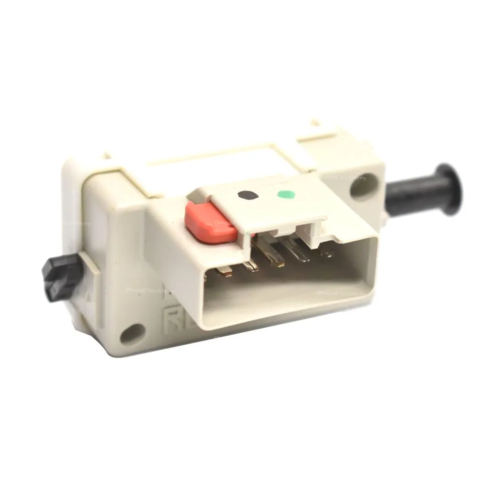 05083344AA Brake Light Switch For Dodge Full Size Van Ram 2001-2010 For Cheysler PT Cruiser 2001-2010 Jeep Liberty 2008-2011
