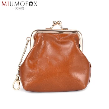 

Retro Kiss Clip Coin Purse Women Small Wallet The First Layer of Oil Wax Cowhide Lipstick Headset Organizer Pouch Change Purse