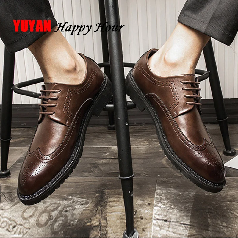 

Mens Brogues Business Shoes Leather Men Shoes Black Fashion Brand Oxfords Men Casual Shoes A940