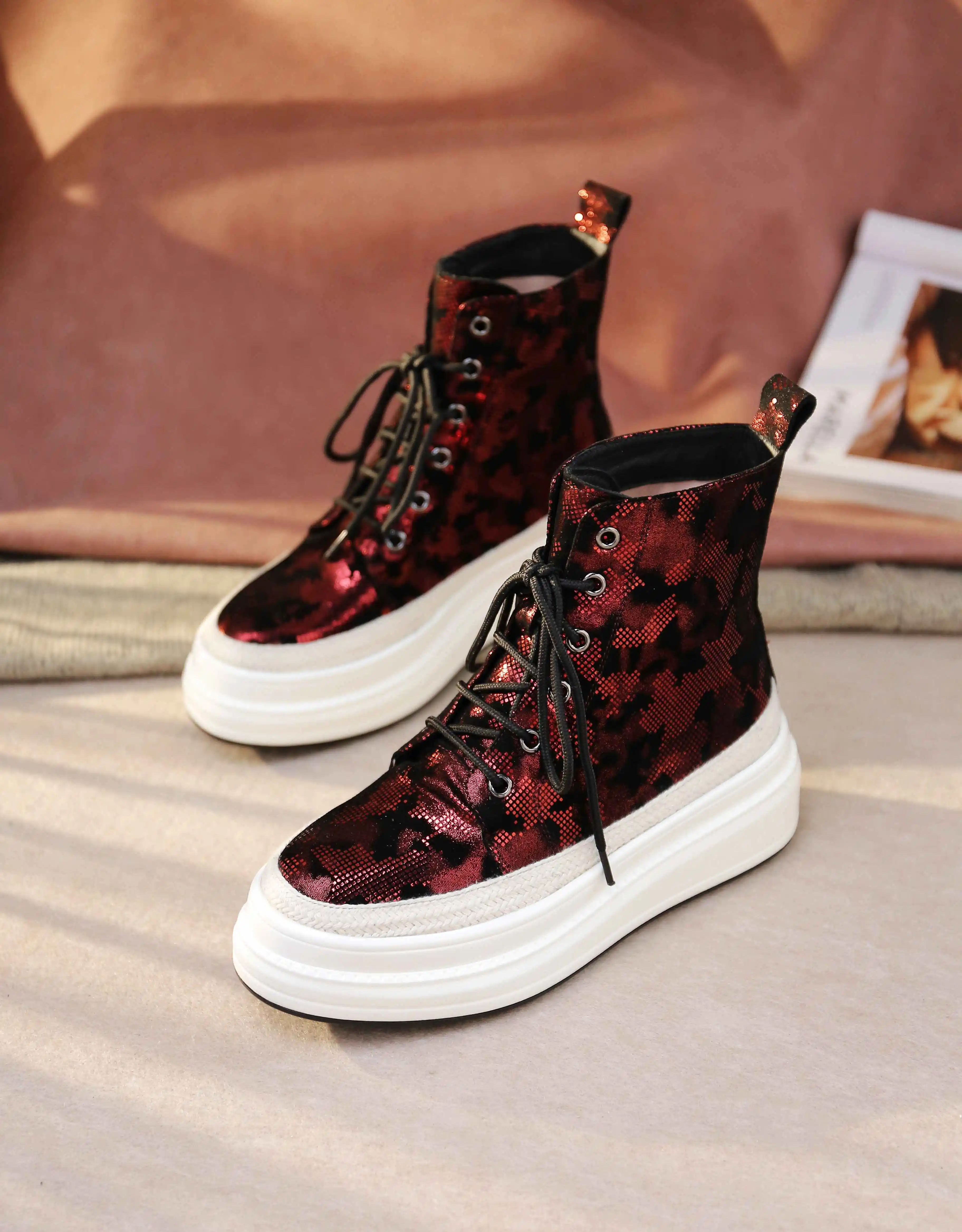 krazing pot new prints special sheep leather round toe med heel gladiator platform young girl street fashion mid-calf boots l2f7
