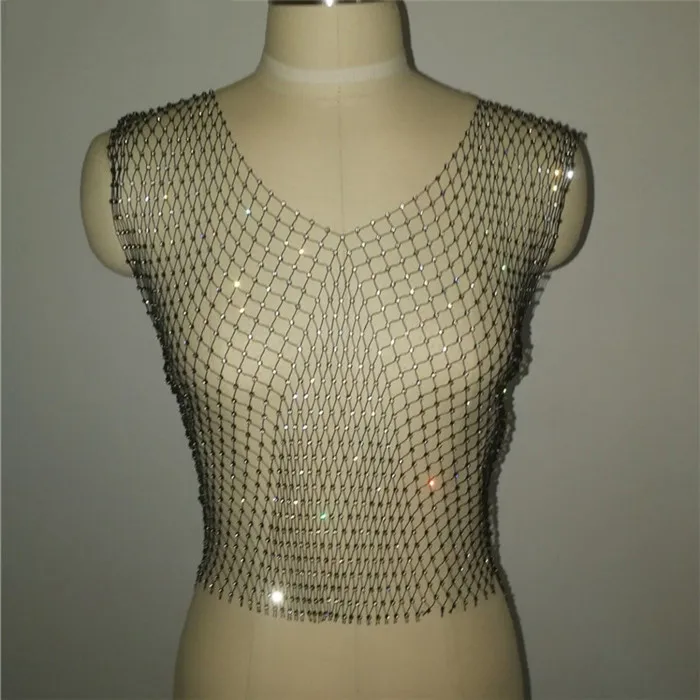 Festival Queen Sexy Diamonds Mesh Cropped Tank Top Women Summer Cover Up Bikini See Through Rhinestone Net Party Club Crop Top - Цвет: Black V-neck