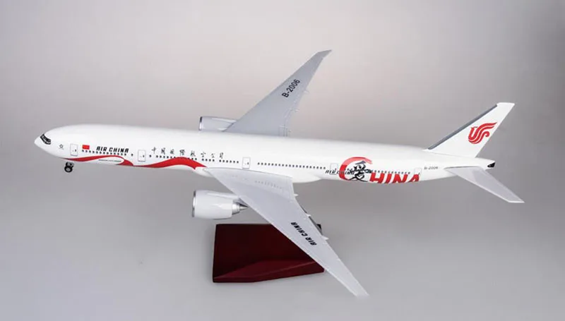 47 см 1/157 масштаб самолет Boeing B777 Романтический самолет воздушный Китай Модель самолетов W свет и колесо литье под давлением пластиковые смолы игрушечные самолеты