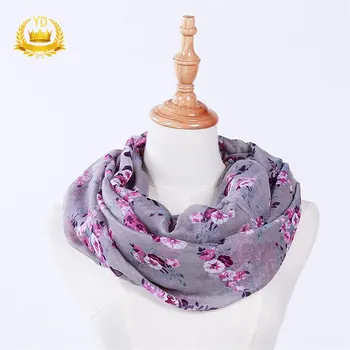 

Fashion Women Warm Flower Scarf Small Rose Printted Shawl Neck Wrap Scarf