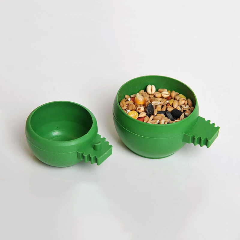 New Bird Parrot Pigeons Hamster Pet Cage Aviary Water Food Bowl Feeder Plastic Round Water Cup Hanging Drinking Feeding Bowl