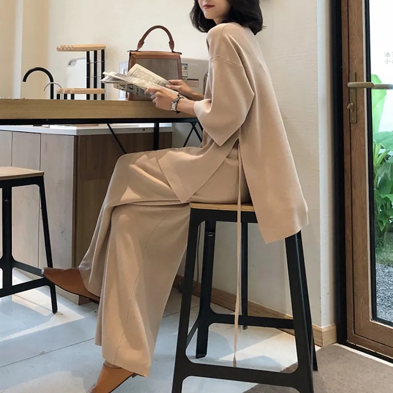 

Knitting Female Sweater Pantsuit For Women Two Piece Set Knitted Pullover V-Neck Half Sleeve Bandage Top Wide Leg Pants Suit