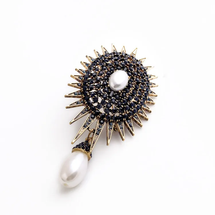 

Luxury cool pearl pendant ladies brooch
