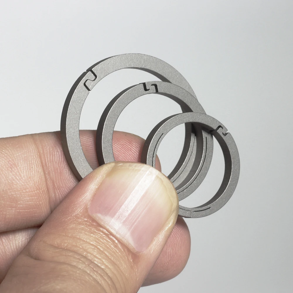 진짜 티타늄 EDC 열쇠 고리 로프 드롭행잉 버클 자동차 열쇠 고리 홀더 퀵드로우 아노다이즈드 블루 키 체인, 야외 카비너..