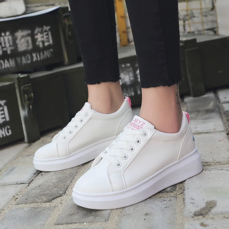 

2019 Spring New Style Shoe Women's Base Versatile round-Toe Leather White Shoes Student Flat CHIC Athletic Shoes