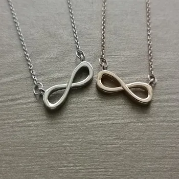 

S925 pure silver 1:1 classic popular eight rose gold. Ms white gold charm necklace