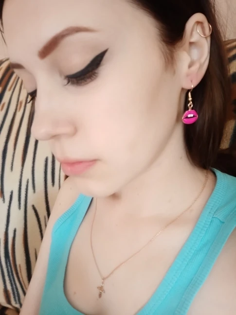  (1)