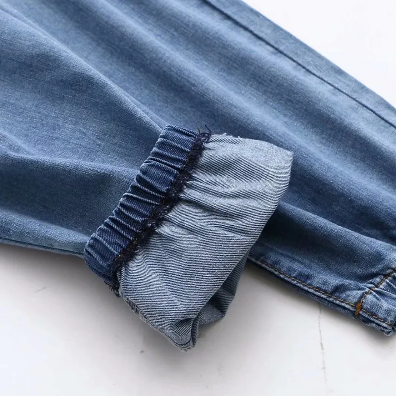 Свободные джинсовые женские брюки карго размера плюс с эластичной резинкой на талии новые весенние джинсы длиной до щиколотки женские мягкие брюки с вышивкой для женщин