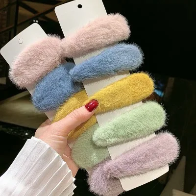 

New Hot Korea Winter Plush Solid Color Faux Fur Hairpin Hair Clips Girls Hair Barrettes Fashion Kids Hairpins Hair Accessories
