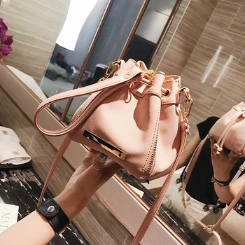 

Women's Bags Shoulder Bags Messenger Bags Retro Drawstring Bucket Bags Designers New Handbags XC122401