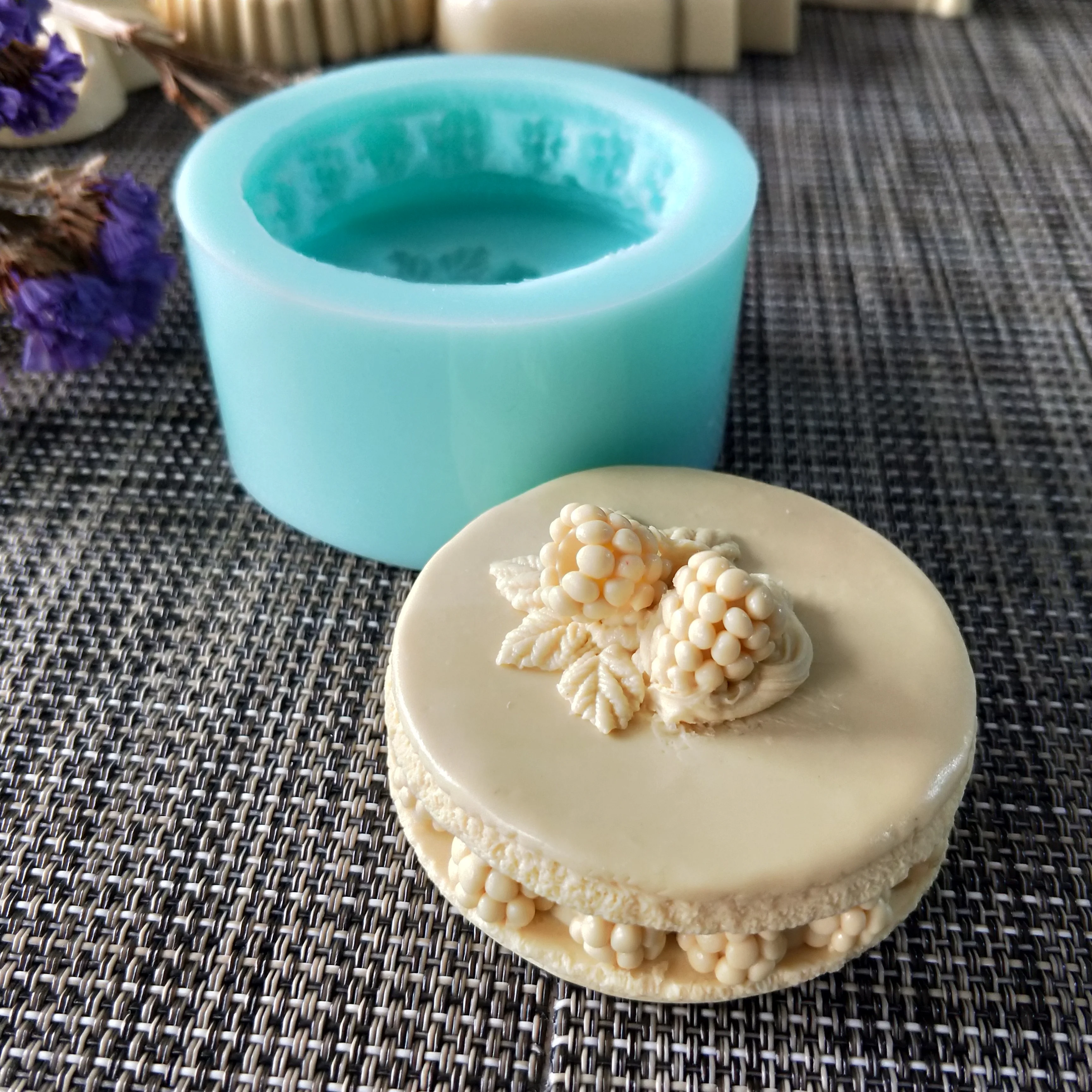 

QT0156 PRZY silicone mold soap mould Raspberry fruit cake handmade soap making molds candle silicone mold resin clay moulds