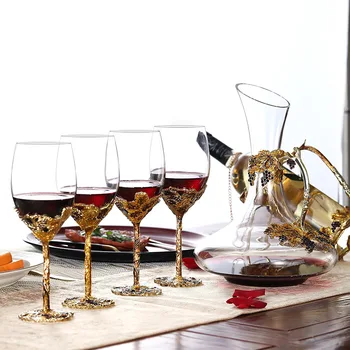 

Nordic Enamel Red Wine Glass Decanter Golden Suit Wedding Classical Retro Creative Goblet Zinc Alloy Champagne Glass Gift Box