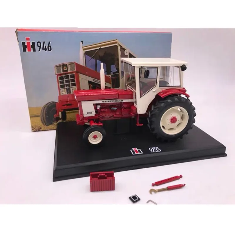Repagri 1:32 REP 108 IH 946 модель трактора из сплава