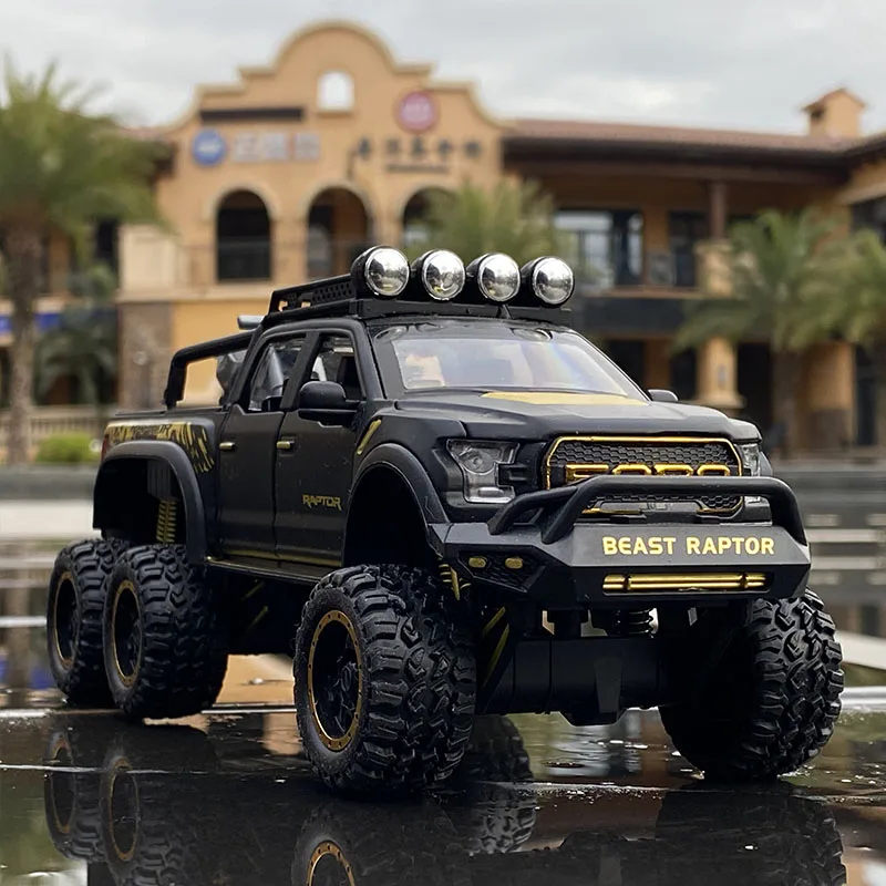 Модель автомобиля Ford Raptor F150