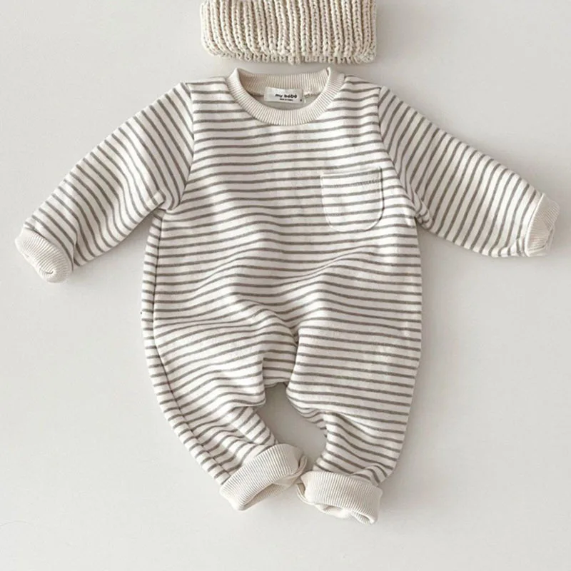 2023 Spring New Baby Striped Romper Boys Girls Simple Striped Casual Jumpsuit Winter Infant Fleece Warm Clothes